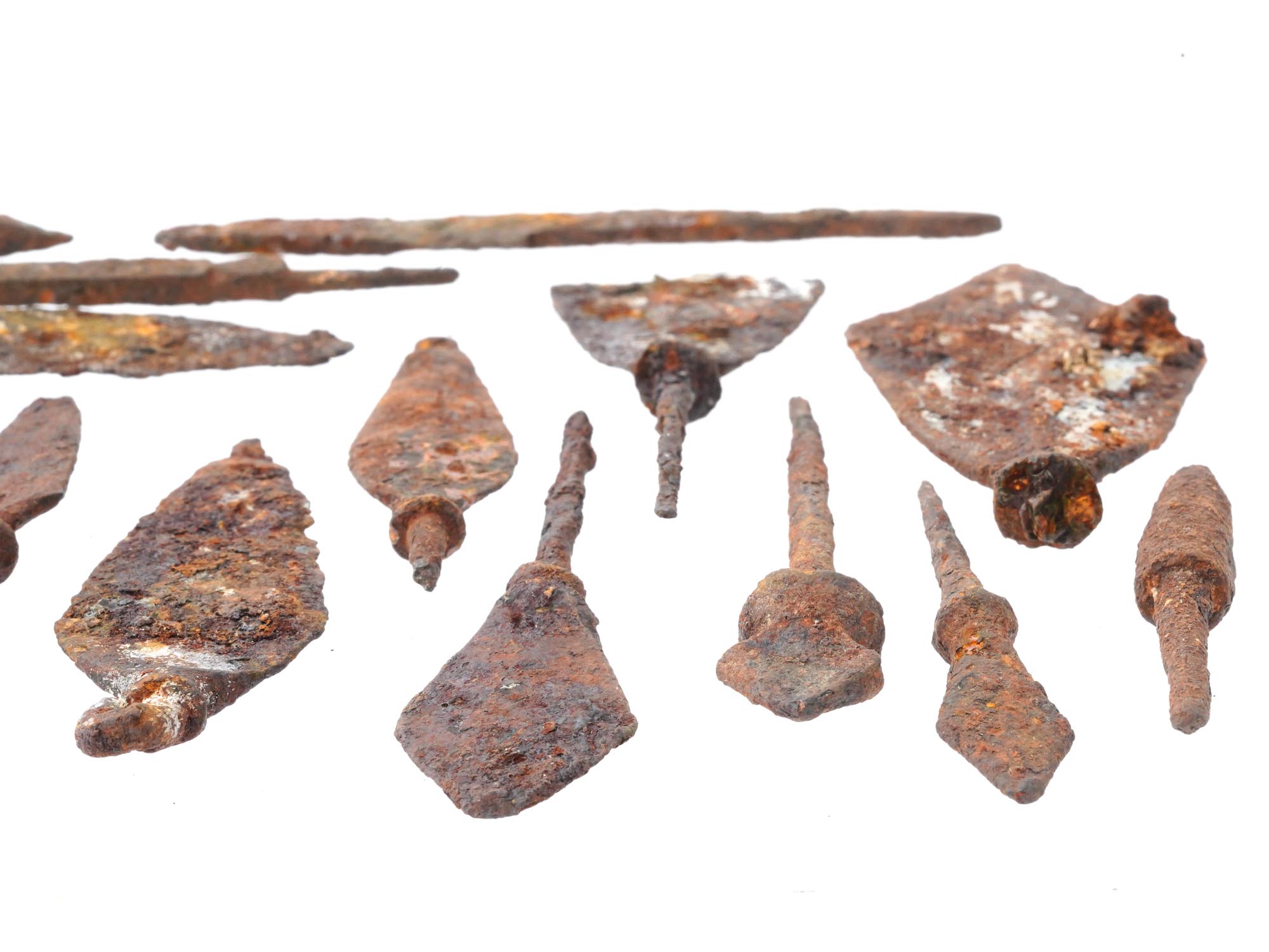 ANCIENT GREEK AND ROMAN IRON ARROWHEAD COLLECTION PIC-2