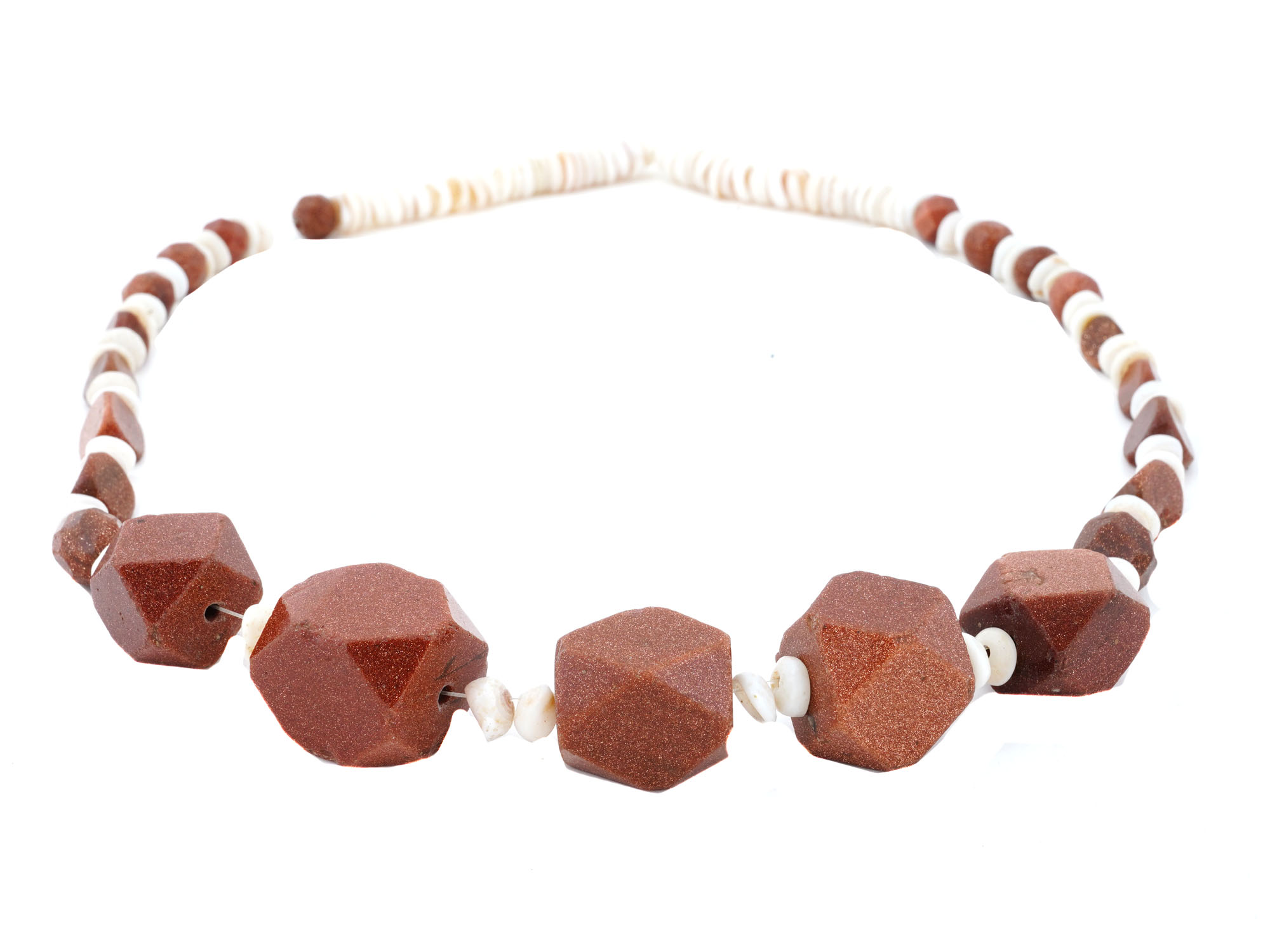 ANTIQUE RED AVENTURINE AND SHELL BEADED NECKLACE PIC-2