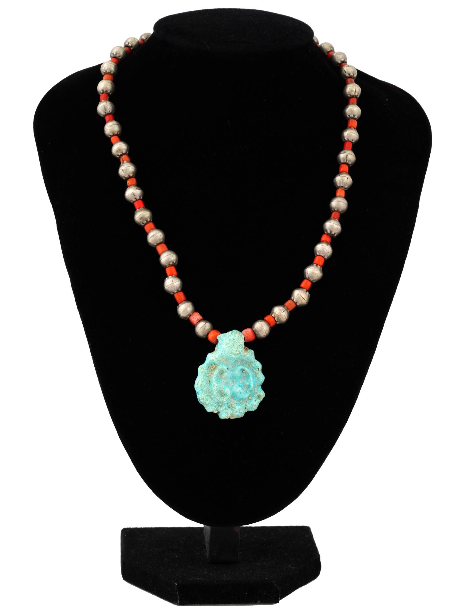 ORIENTAL MANNER BEAD DESIGN CORAL NECKLACE W PENDANT PIC-0