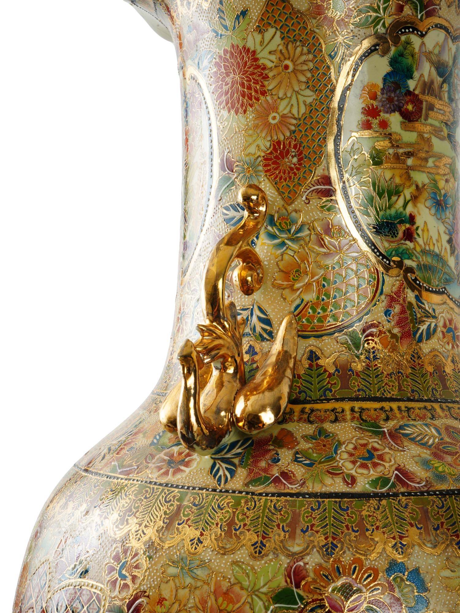 LARGE CHINESE GILT PORCELAIN VASE WITH BIRDS PIC-6