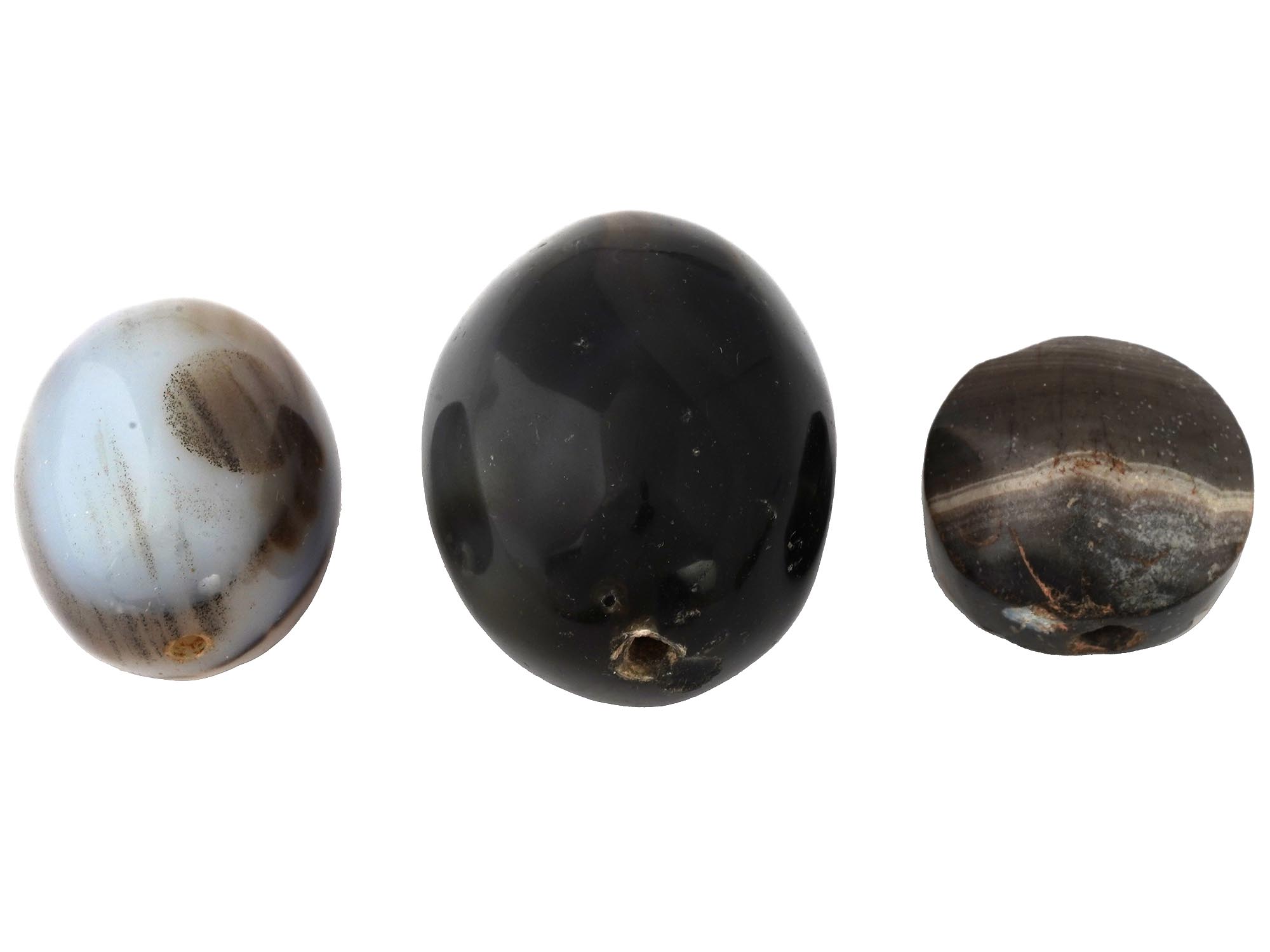 ANCIENT CARVED AGATE BEADS OF VARIOUS SIZES AND COLORS PIC-3