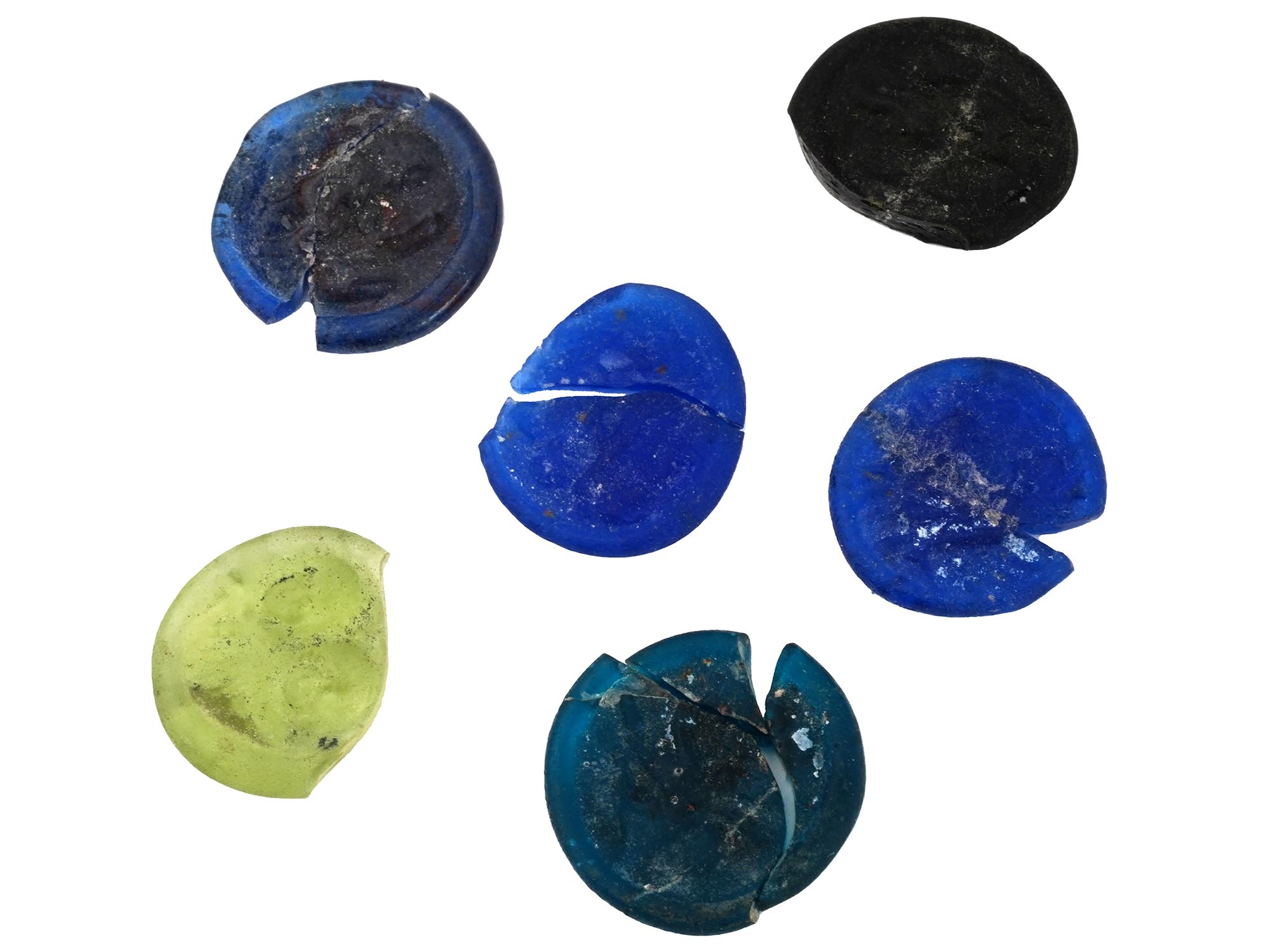 ANCIENT MULTICOLOR GLASS TOKENS WITH RELIEF IMAGES PIC-0