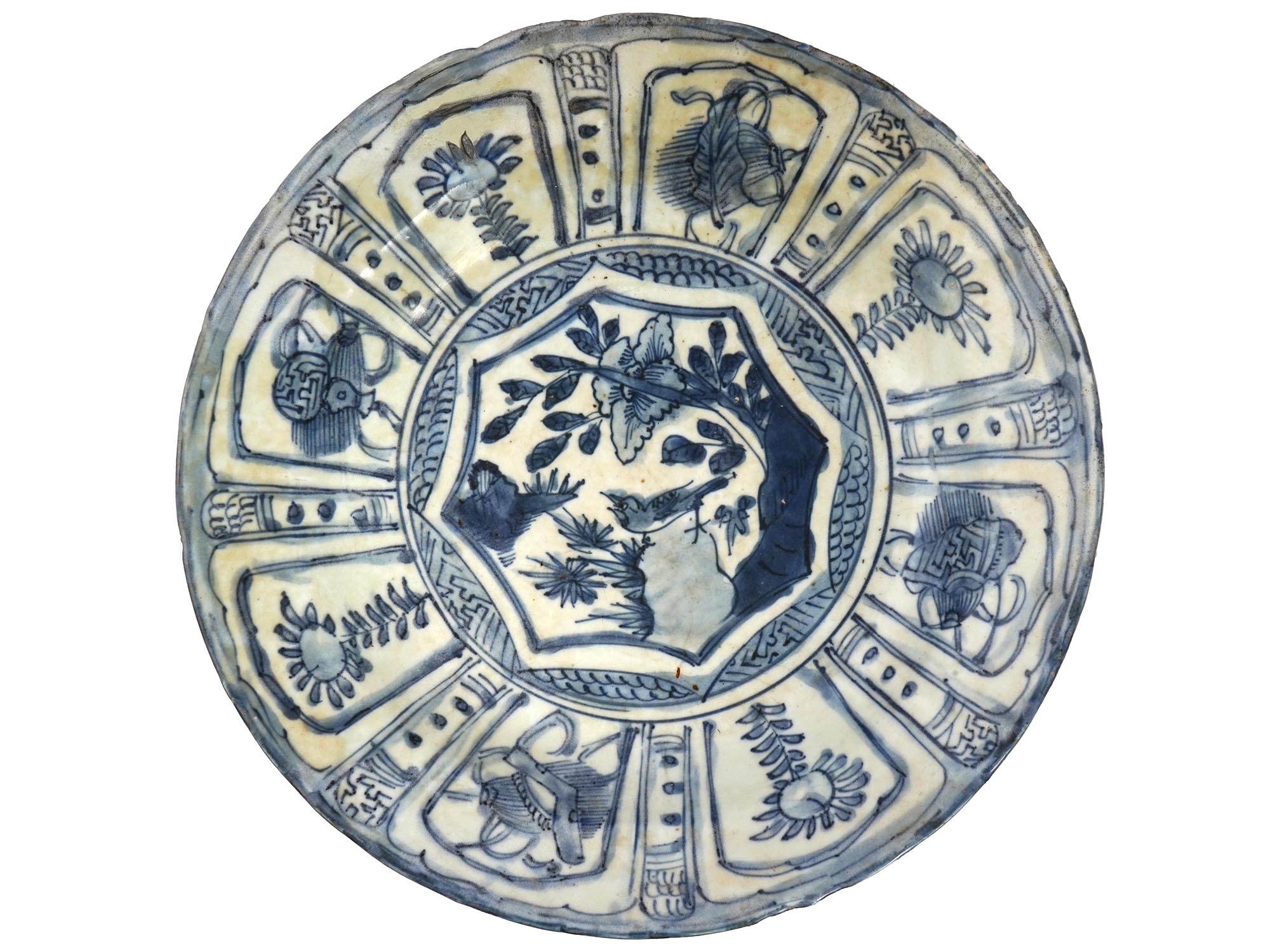 CHINESE MING DYNASTY BLUE WHITE PORCELAIN PLATES PIC-3