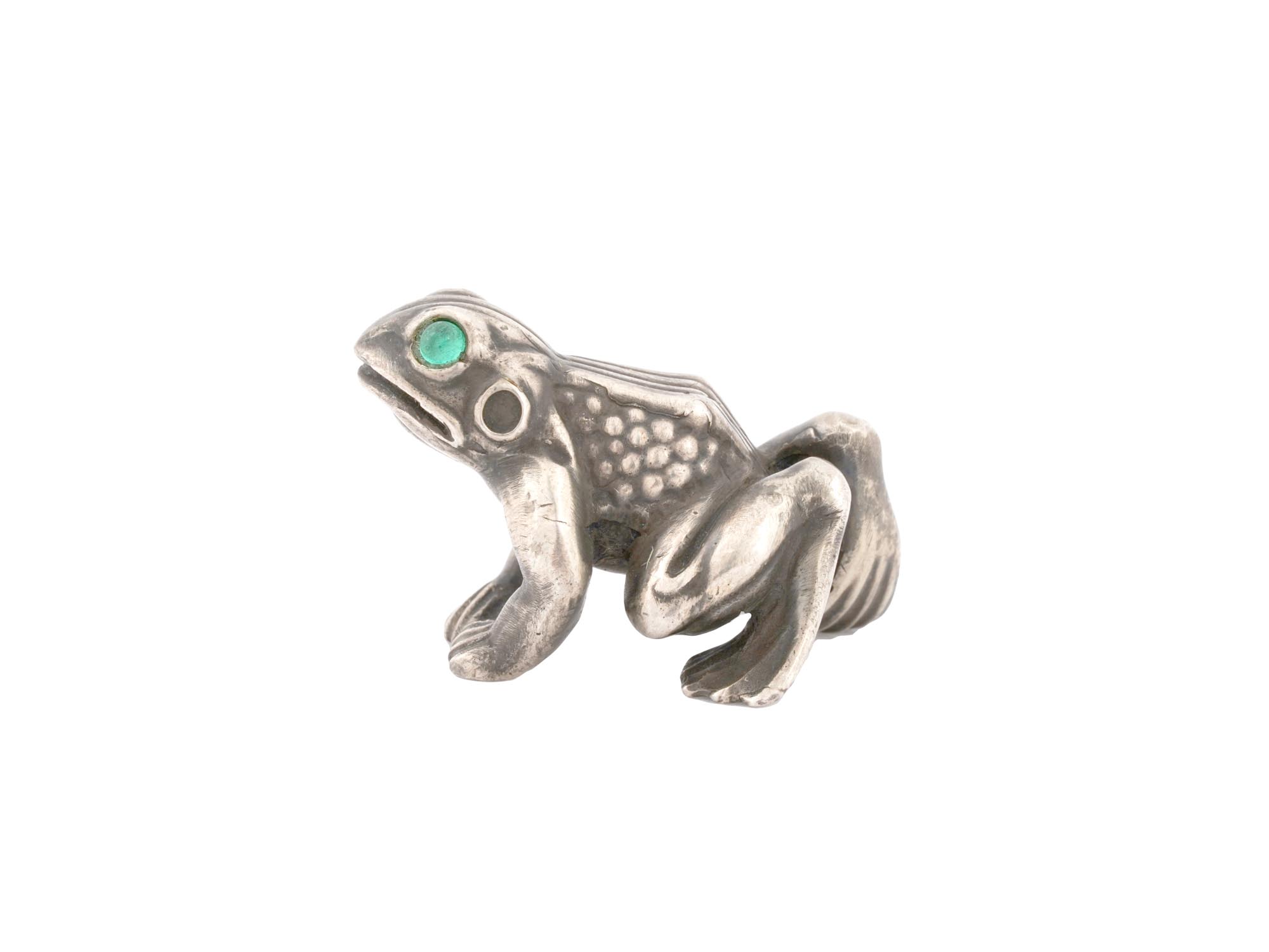 RUSSIAN SILVER FIGURE OF FROG WITH EMERALD EYES PIC-1