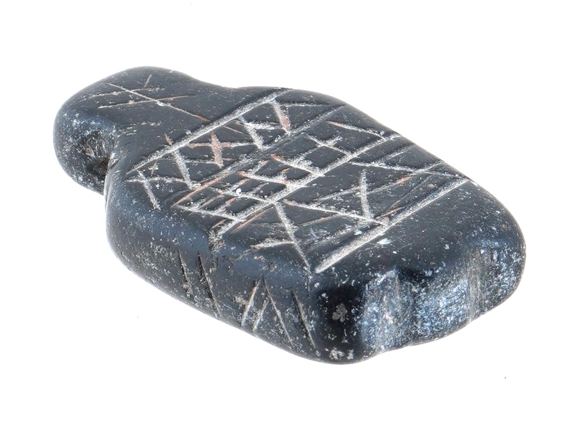 ANCIENT EGYPTIAN ENGRAVED STEATITE PENDANT PIC-3