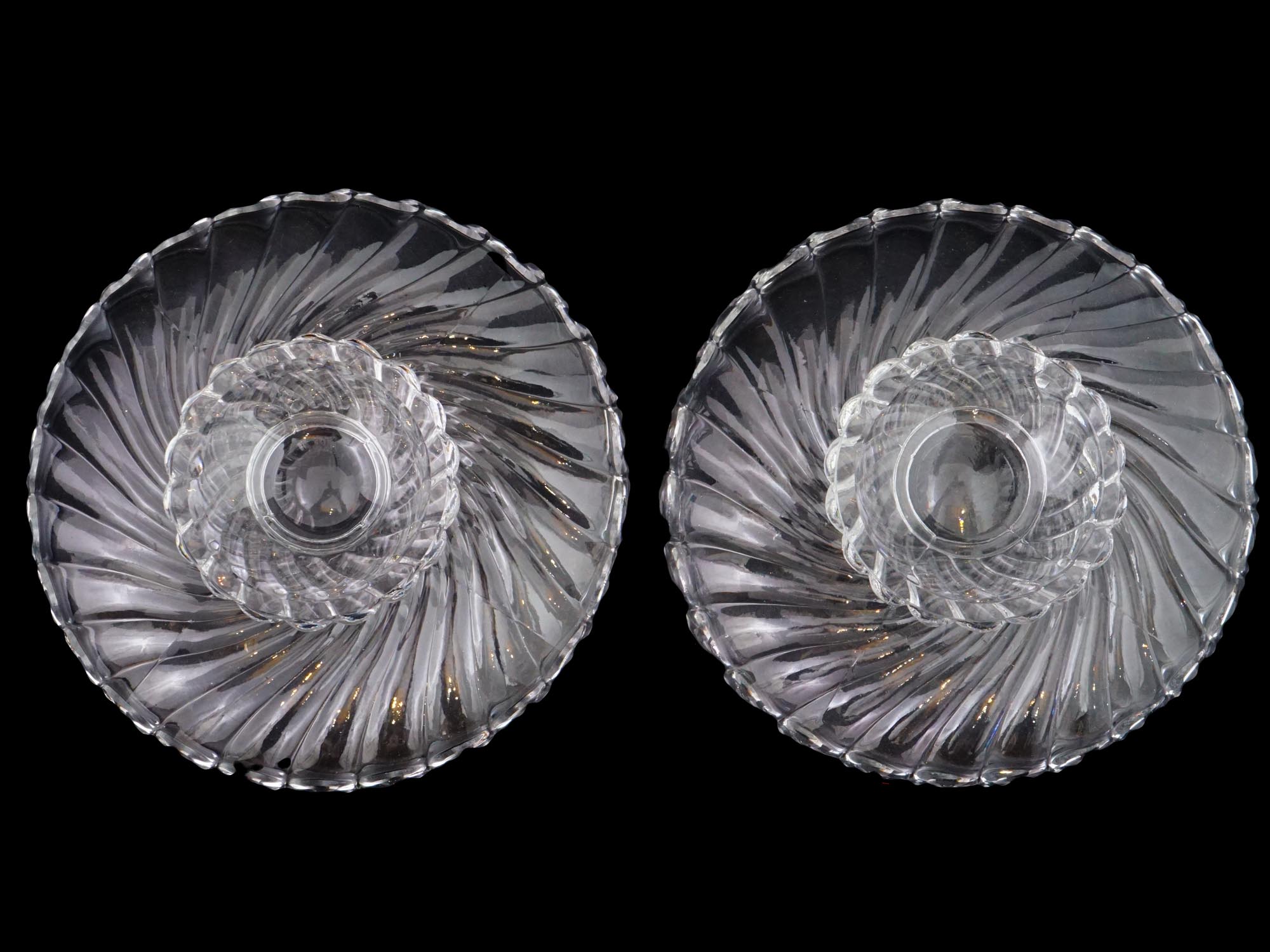 2 VINTAGE FRENCH GLASS CANDY BOWLS  BY BACCARAT PIC-3