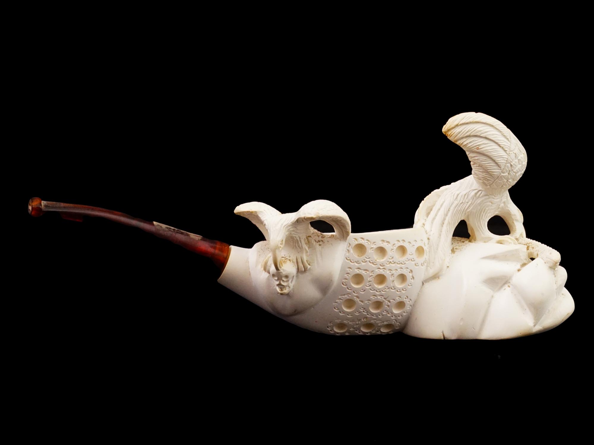 LARGE TURKISH HAND CARVED BLOCK MEERSCHAUM PIPE PIC-2