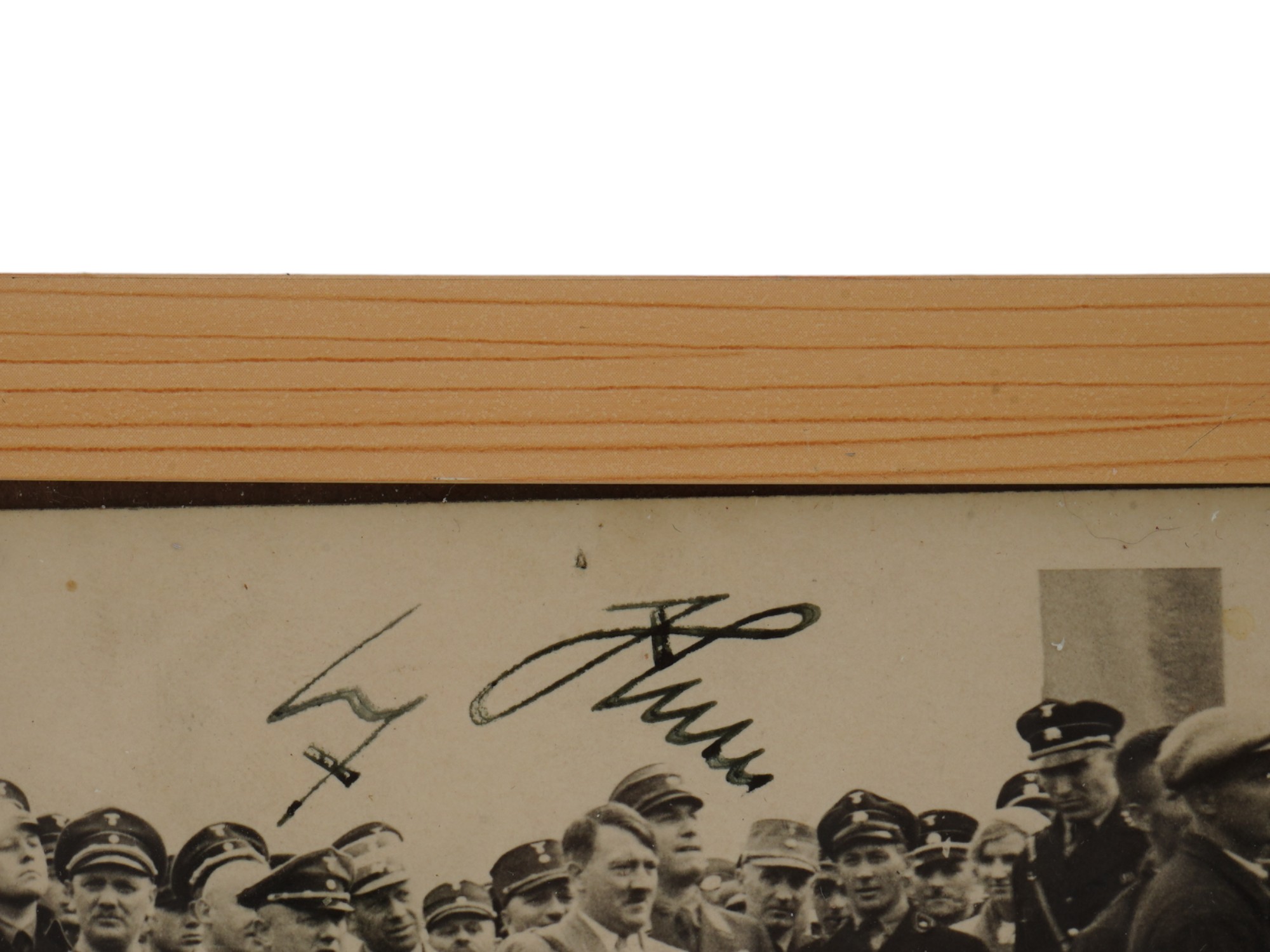 PHOTO OF ADOLF HITLER F 1933 WITH AUTOGRAPH PIC-2