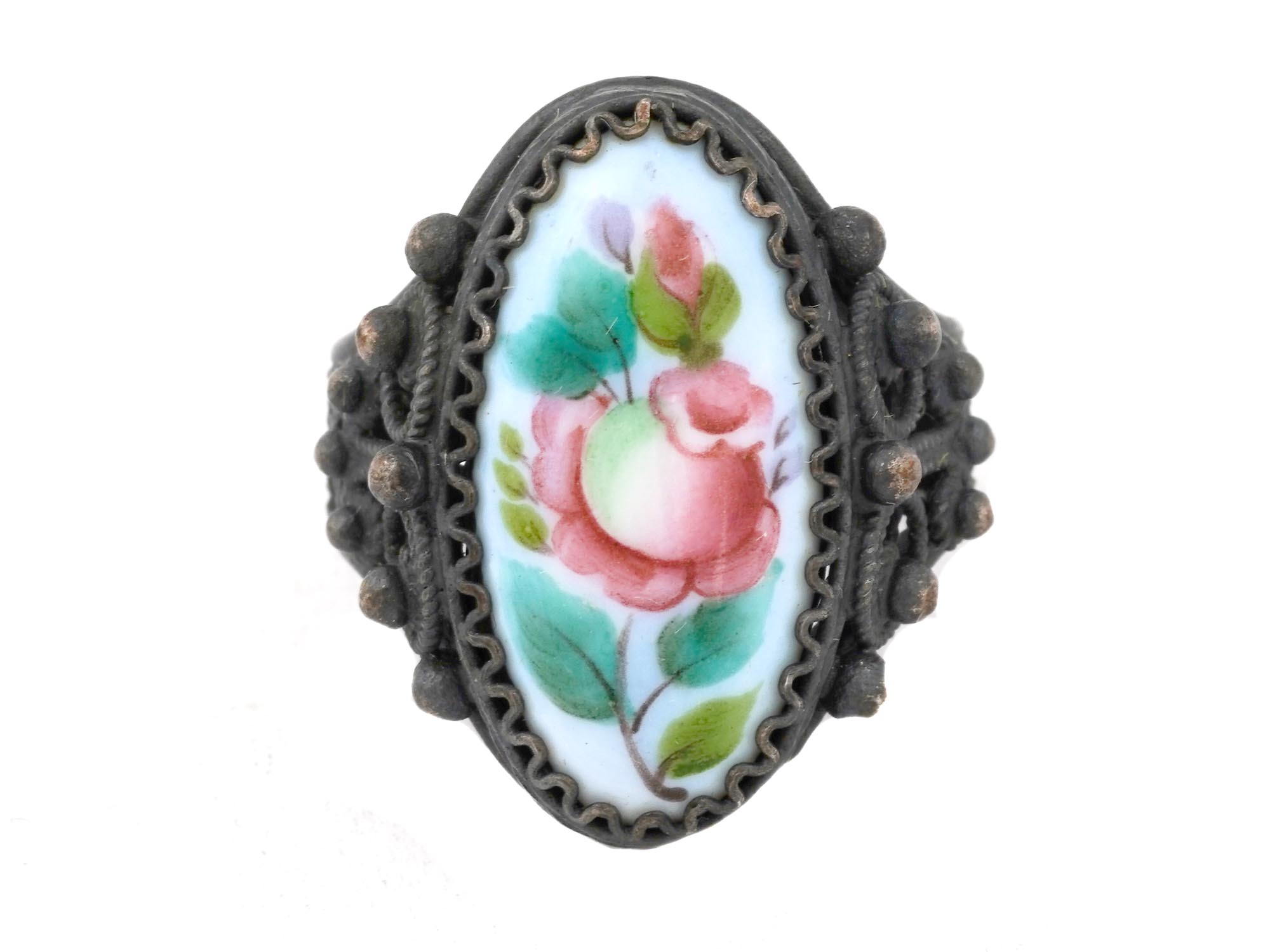 RUSSIAN HAND PAINTED ENAMEL FILIGREE PILLBOX AND RING PIC-9