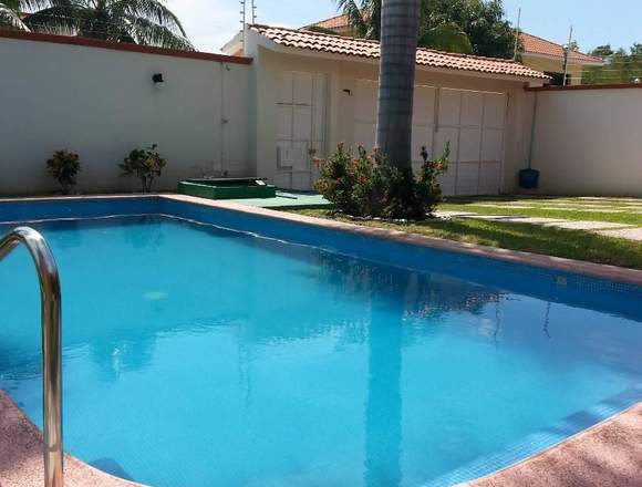 Hermosa casa en venta en sector O Huatulco.