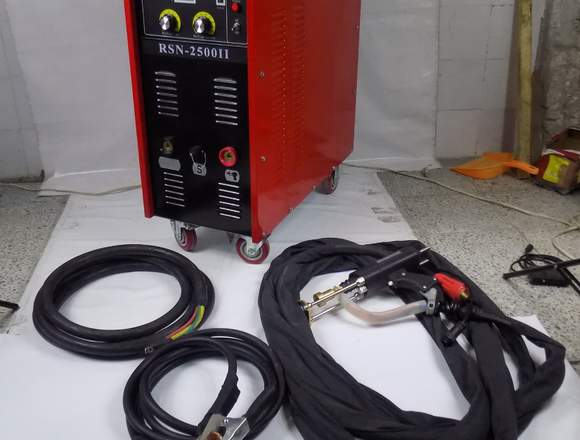 Soldadora de Perno Cortante tipo Nelson 2500amp