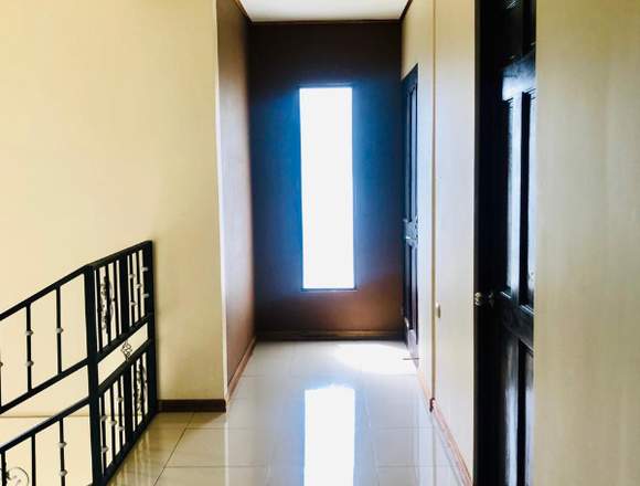 V#73 Venta de casa en La Lima, Cartago