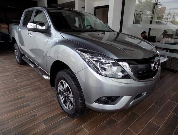 EN VENTA CAMIONETA  MAZDA BT-50  FULL EQUIPO 