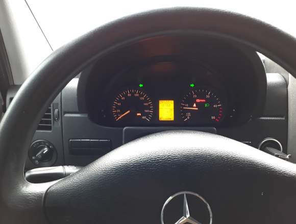 Mercedes Benz SPRINTER 415 LARGA