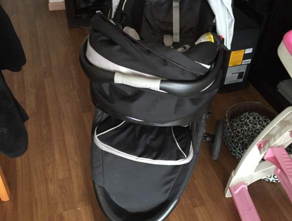 Vendo coche marca Graco Travel System