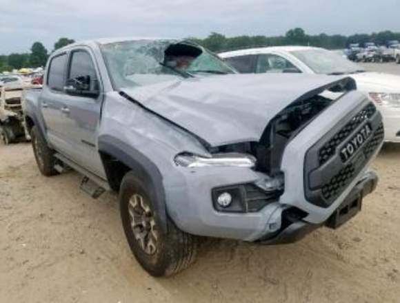 Lote de 20 Toyota Tacoma 4x4 REPARABLES