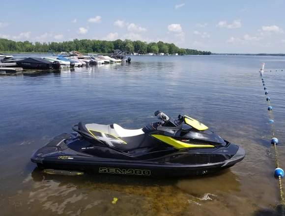 ¡2013 Sea Doo RXT-X con solo 27 horas!