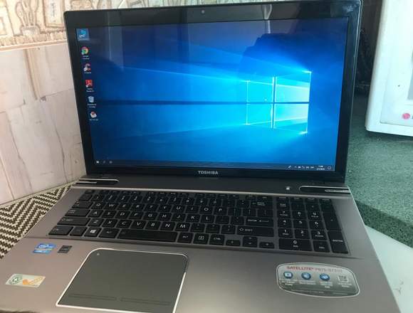 Laptop Toshiba de 17 pulgadas