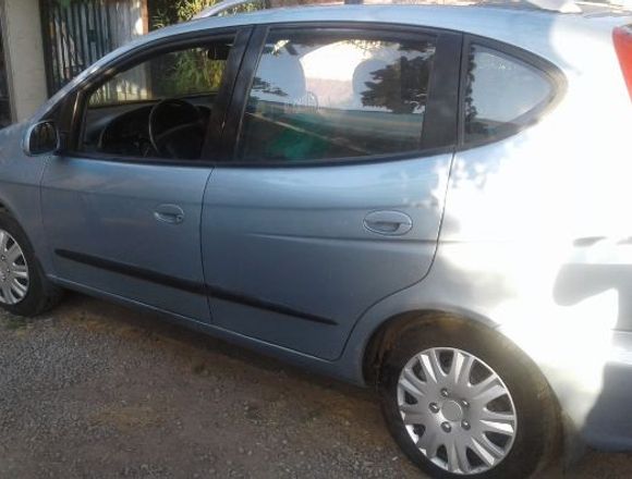 Vendo automóvil chevrolet vivant 