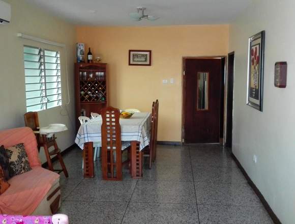 Casa En Venta En 18 de Octubre Código 18-6950