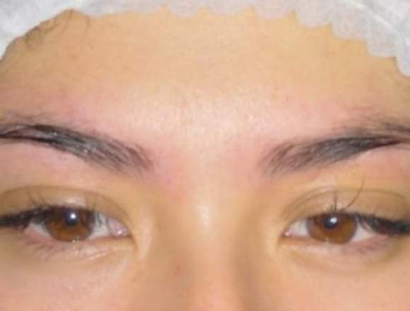 CEJAS HERMOSAS CON MICROBLADING