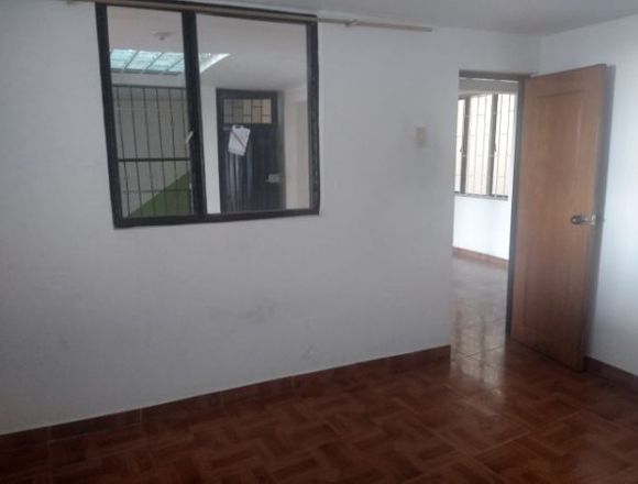 Arriendo Segundo Piso Portal 20 de Julio 