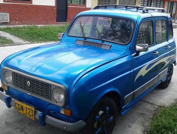 VENDO RENAULT R4 AZUL 