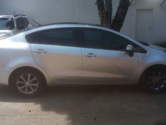 KIA RIO SPICE SE VENDE