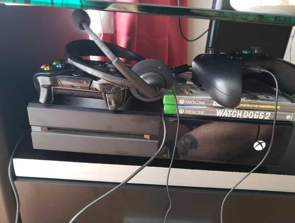 Xbox one 1TB + 3 juegos 1 control