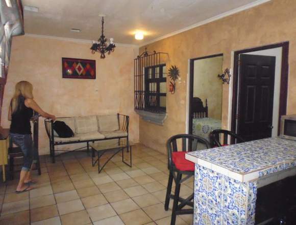 Apartamento semiamueblado en alquiler en Antigua