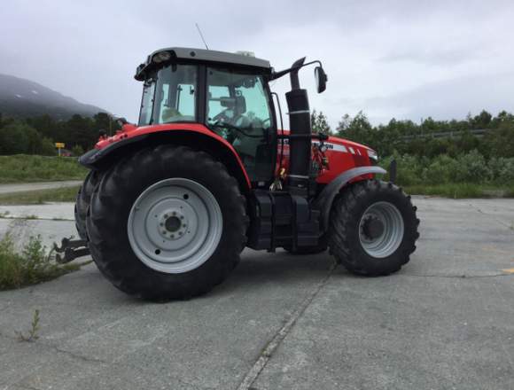 Tractor agrícola-Massey Ferguson 7620