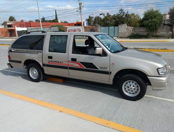 CHEVROLET LUV DOBLE CABINA 2003 SUPER FLAMANTE 