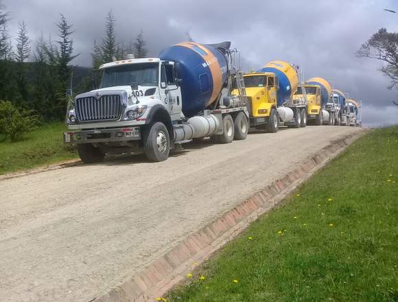 TRANSPORTE DE CONCRETO PREMEZCLADO