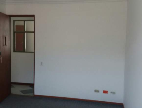 Arriendo hermosa ofician en teusaquillo