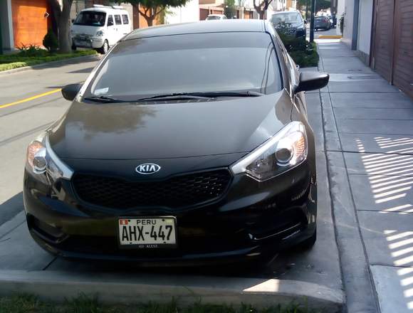 Kia Cerato fabricación 2014 modelo 2015