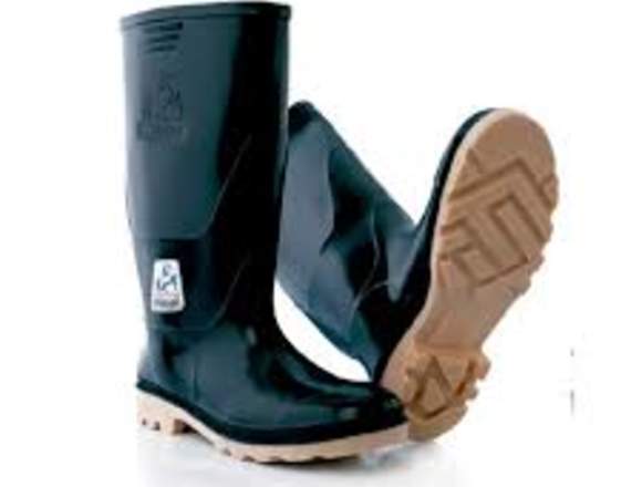 Bota Pvc Track 242 Negro S/P