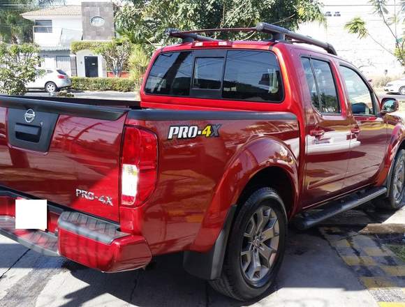 nissan frontier vino tinto año 2014