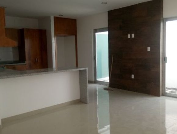 Venta Casa Moderna 3 rec Privada