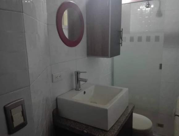  Townhouse de 120mts2 en Urb. Privada el Limón