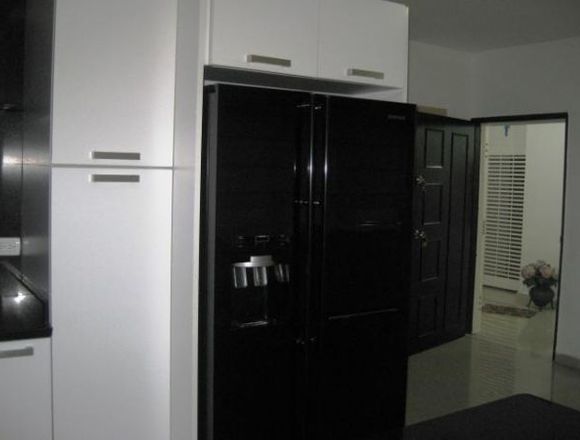 Venta Apartamento 80 mts2 Zona Norte  Maracay