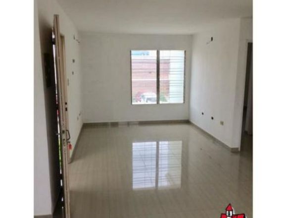 Apartamento 56mts2 en Urb. Privada en Cagua 