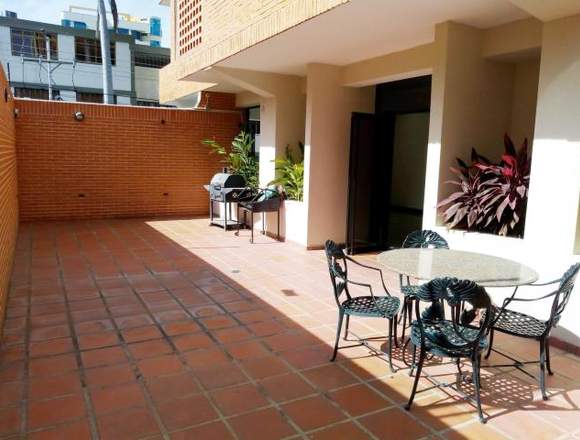 Venta de Apartamento Estrenar  130mts2 en Maracay