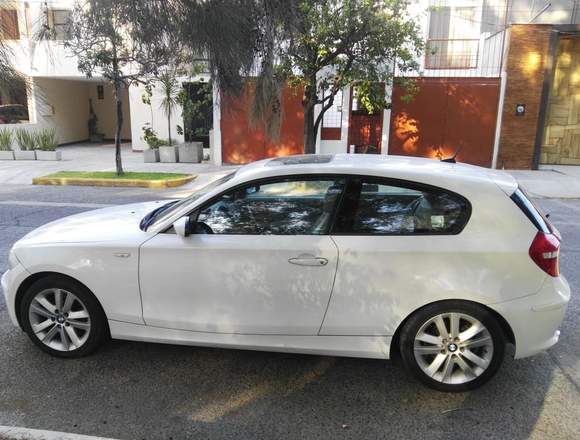 BMW 120i 2008 en buenas condiciones