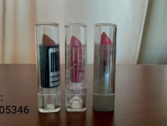 Pintura y labiales variados