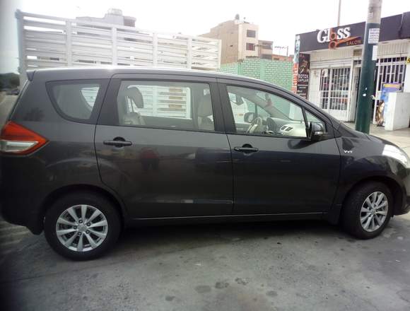 Se vende suzuki ertiga en buen estado