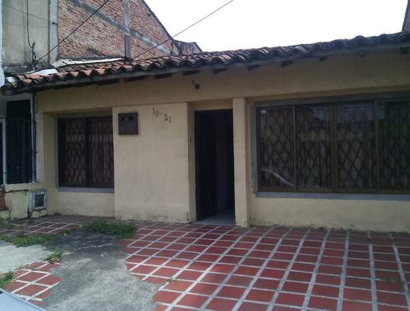 CASA LOTE BARRIO OLIMPICO