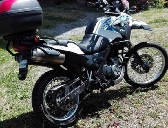 Vendo por renovación moto BMW modelo Sertao