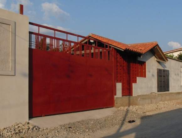 TOWNHOUSES  FINANCIADOS EN SAN JUAN DE LAGUNILLAS