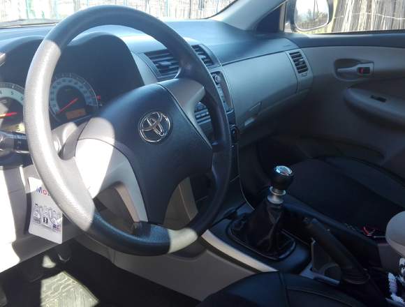 VENDO TOYOTA CORROLLA 1.6 POR RENOVACIÓN