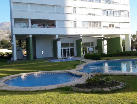 ocasion vivienda con piscina y parking y amueblada